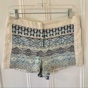 Quinn Blue Woven Embroidered Shorts Size S